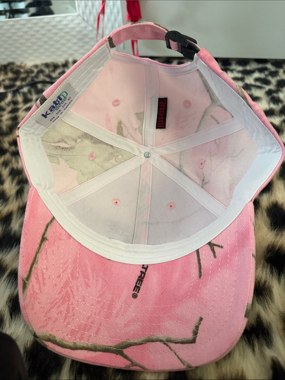 Pink Real Tree Hat - Picture 7 of 8